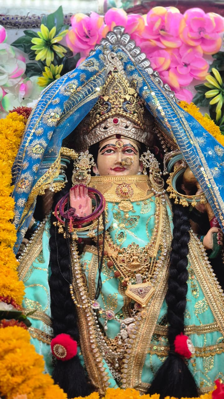 मंदिर में प्राण प्रतिष्ठा का पावन अनुष्ठान